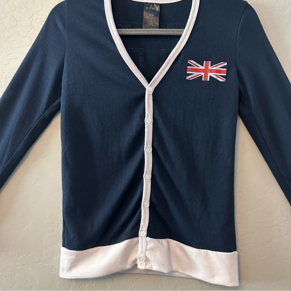 Her Universe Dr Who Tardis Union Jack navy blue cardigan sweater size medium - Picture 2 of 16